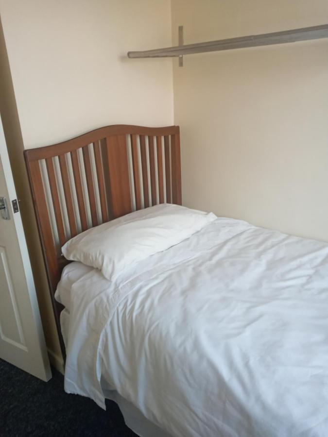 Summerhill, Wrexham - Key Worker Friendly Exteriör bild